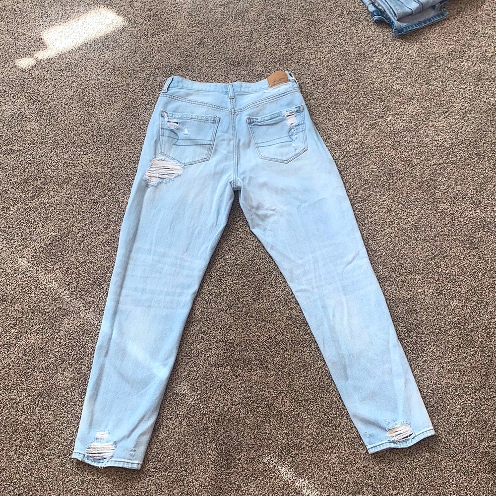 American Eagle Mom Jeans